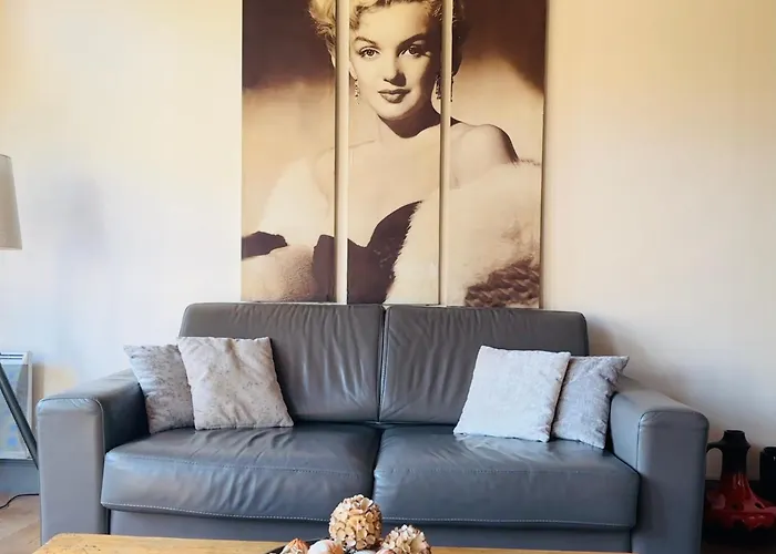 Superior Family Room